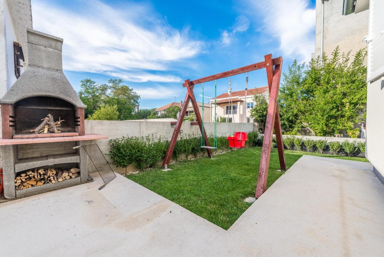 Holiday Home Bajlo Apartment With Three Bedrooms Zadar Exteriér fotografie